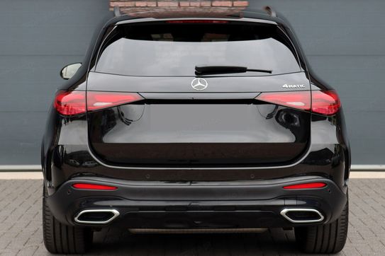 Mercedes GLC 300  4-Matic AMG Line