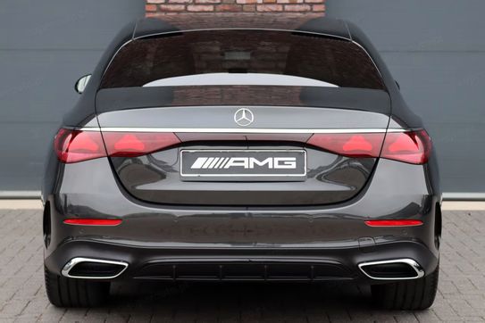 Mercedes Klasa E 220 d 4-Matic AMG