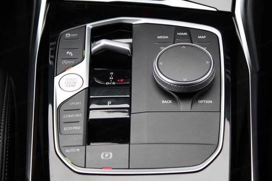 BMW Seria 3 320i xDrive