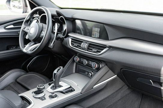 Alfa Romeo Stelvio 2.0 Turbo Veloce Q4 aut