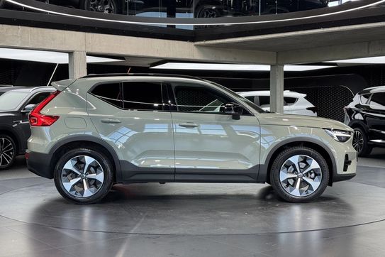 Volvo XC40 B4 Plus Dark aut