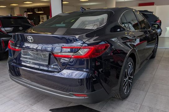 Toyota Camry Prestige 2.5 Hybrid Dynamic Force