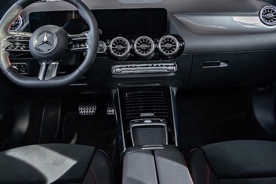 Mercedes GLA 200 AMG Line