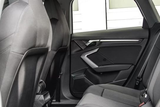 Audi A3 35 TFSI mHEV S tronic