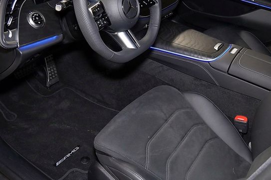 Mercedes E Klasa 220 d 4-Matic AMG