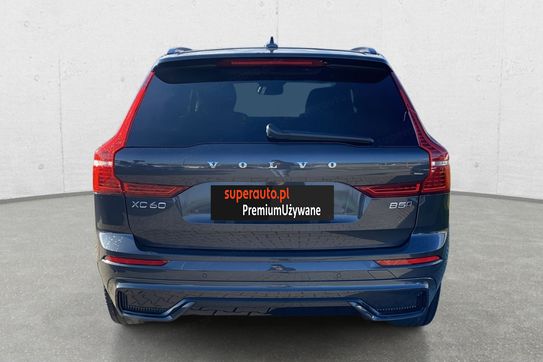 Volvo XC60 B5 B AWD Plus Dark aut