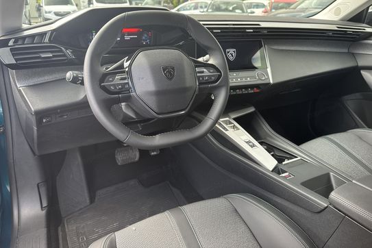 Peugeot 408 Allure 1.2 PureTech mHEV e-DSC6