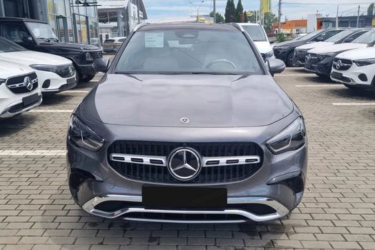Mercedes GLA 200 Progressive