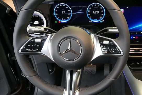 Mercedes GLB 250+ EQ Progressive