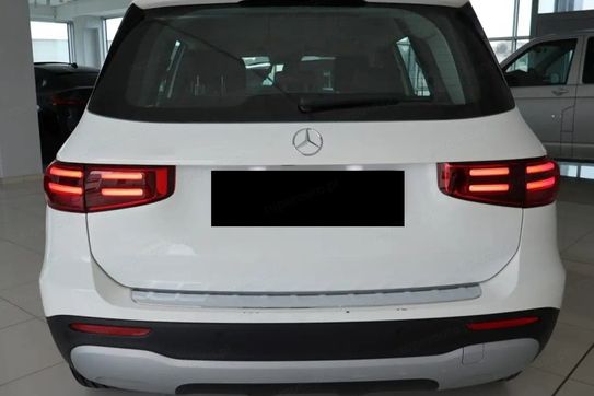 Mercedes GLB 200