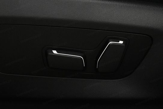 BMW Seria 5 530e xDrive PHEV M Sport aut