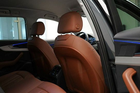 Audi A4 35 TFSI mHEV