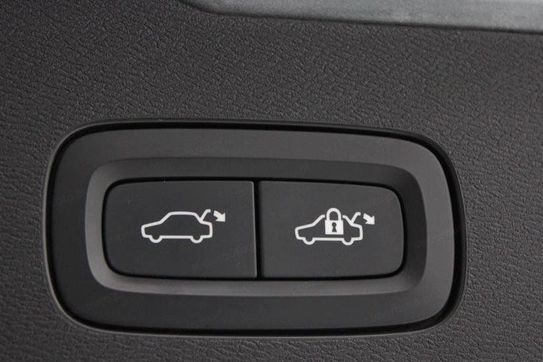 Volvo V60 Cross Country D4 Momentum Pro aut