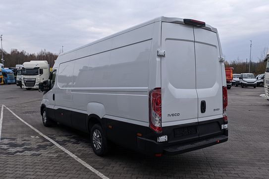 Iveco Daily 35S18 16m3 L4H2