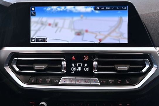 BMW Seria 3 318i M Sport aut