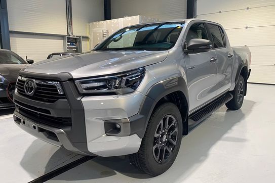 Toyota HiLux Double Cab Invincible