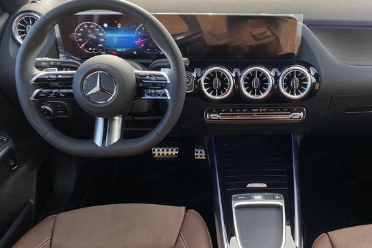 Mercedes GLA 220 4-Matic AMG Line