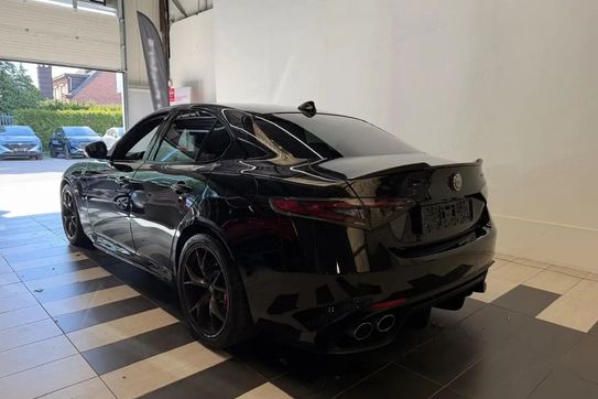 Alfa Romeo Giulia 2.9 Bi Turbo V6 Quadrifoglio