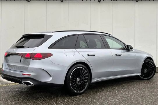 Mercedes Klasa E 220 d 4-Matic AMG Estate