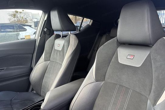 Toyota C-HR GR Sport 2.0 Hybrid