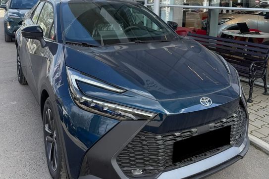 Toyota C-HR Style 1.8 Hybrid