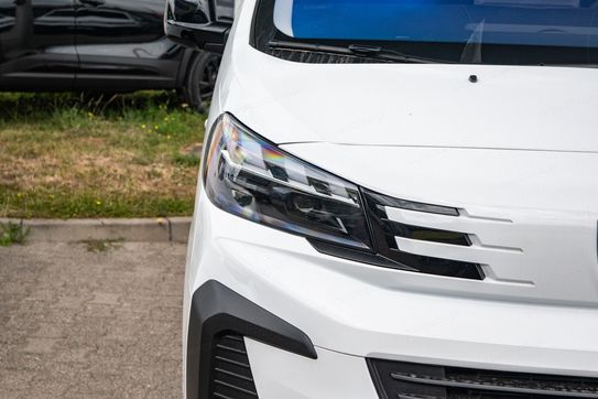 Peugeot Expert XL L2H1 EAT8