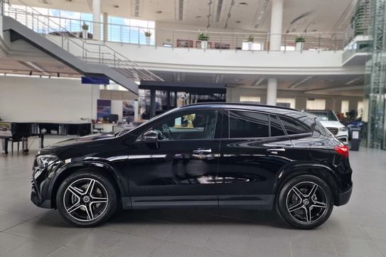 Mercedes GLA 200 AMG Line