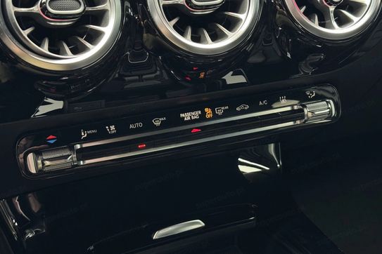 Mercedes Klasa A A 200 AMG Line 7G-DCT
