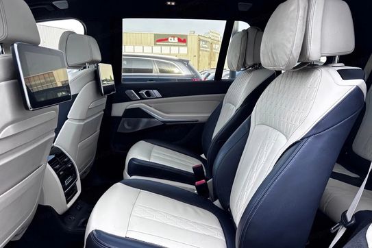 BMW X7 M50d sport-aut