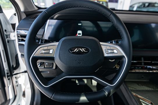 Jac JS8 PRO Pro 1.5 T-GDI 7 DCT 7os.