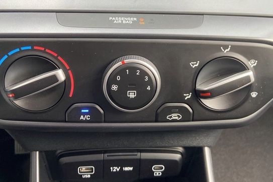 Hyundai Bayon 1.0 T-GDI Modern