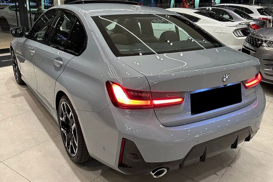 BMW Seria 3 318i M Sport