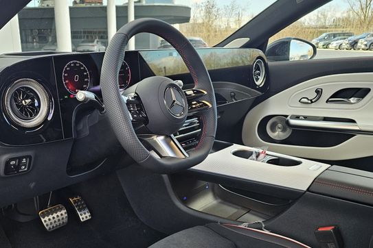 Mercedes CLA 220 4-Matic AMG Line