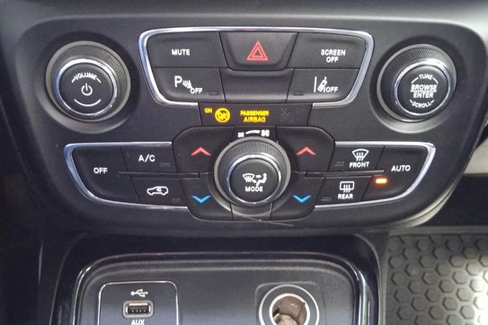 Jeep Compass 1.4 TMair Night Eagle FWD S&S