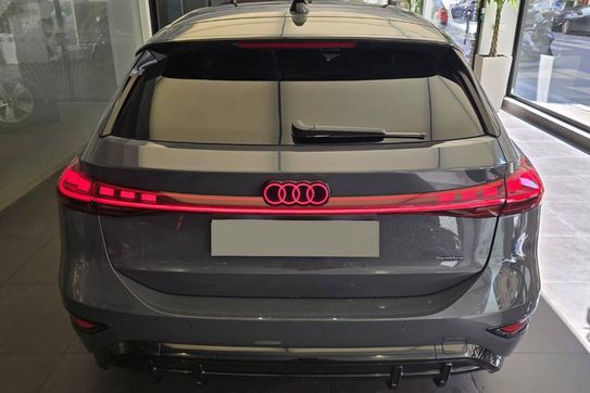 Audi A6 E-tron quattro Avant