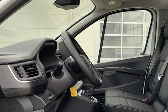 Renault Trafic L2H1 Extra DMC 2,5t