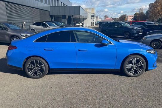 Mercedes CLA 180 Progressive