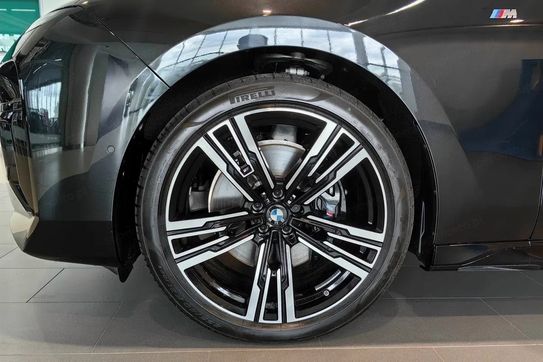 BMW Seria 7 740d xDrive M Sport