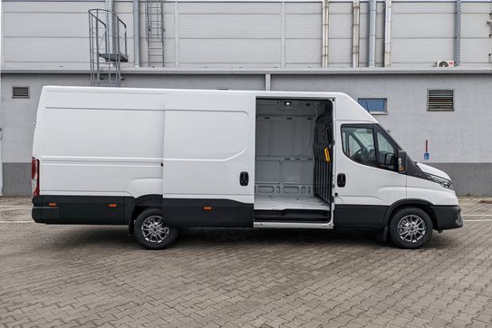 Iveco Daily 35S18 16m3 L4H2