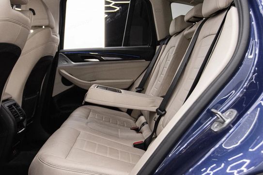 BMW X3 xDrive30e Luxury Line