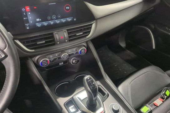 Alfa Romeo Giulia 2.0 Turbo Veloce Q4 aut