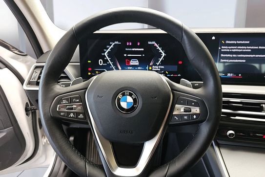 BMW Seria 3 318i aut