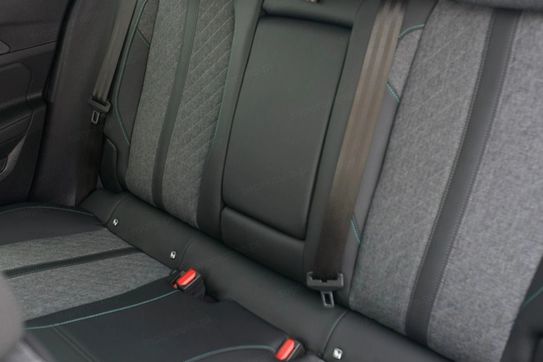 Peugeot 408 1.2 PureTech Allure S&S EAT8