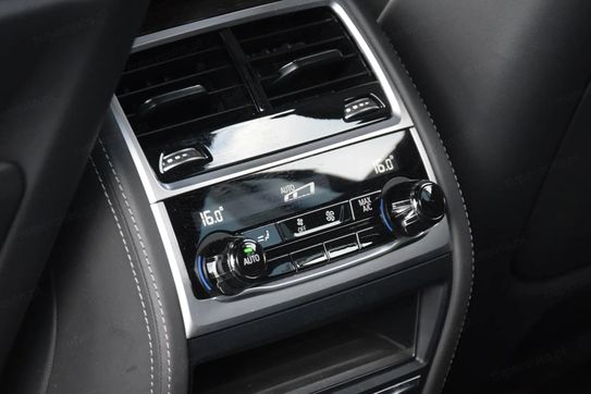 BMW Seria 7 750d xDrive M Sport