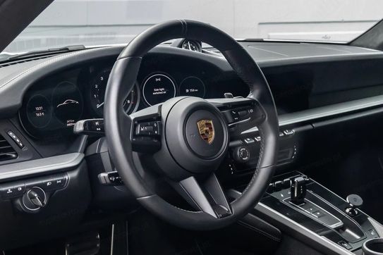 Porsche 911 Carrera 4 PDK