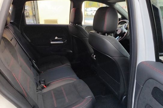 Mercedes B Klasa 220 4MATIC AMG Line