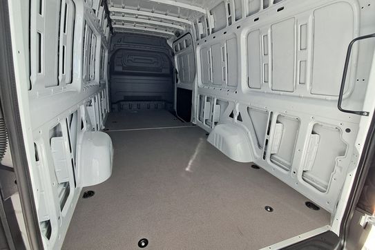 Mercedes Sprinter 317 CDI PRO Długi 9G-Tronic