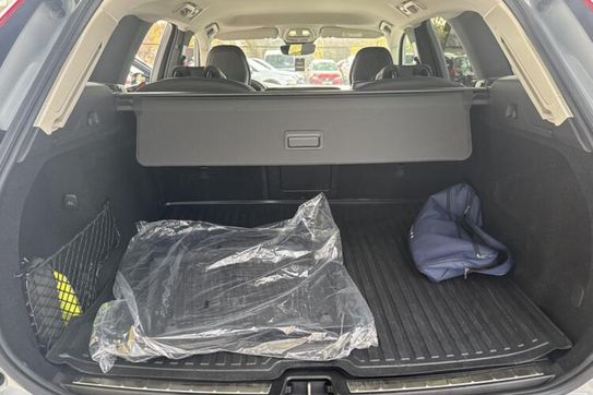 Volvo XC60 B4 B Plus Dark