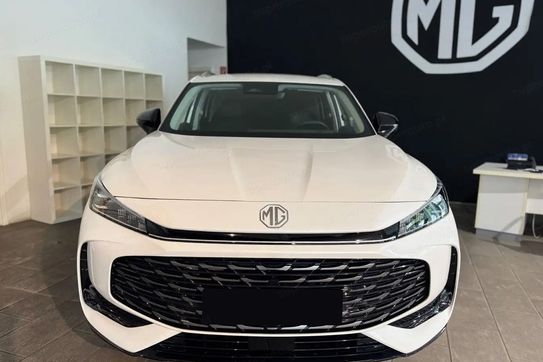 MG HS 1.5T HEV+ Excite aut