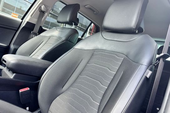 Kia Sportage 1.6 t-Gdi Anniversary 2WD Dct
